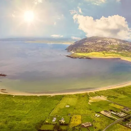O'neill's House - Tullagh Bay, Clonmany, County Donegal *